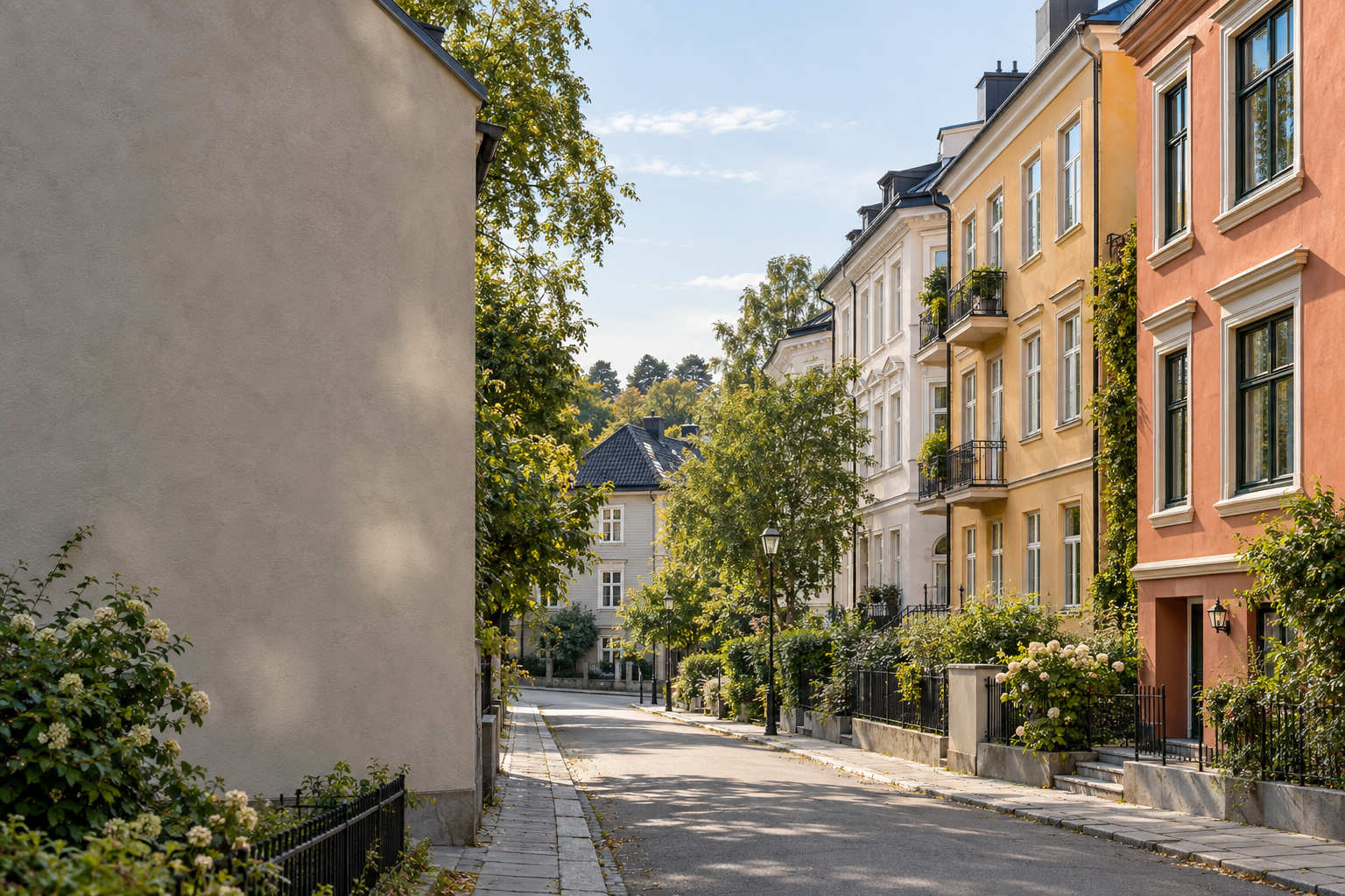 Områder i Oslo – Oslo-inspirert boliggate med malte fasader i varme og lyse farger
